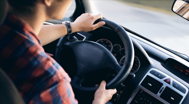 ruidos del coche que deberian preocuparte